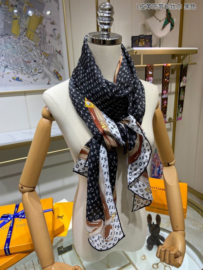 Louis Vuitton Scarf LVS00022